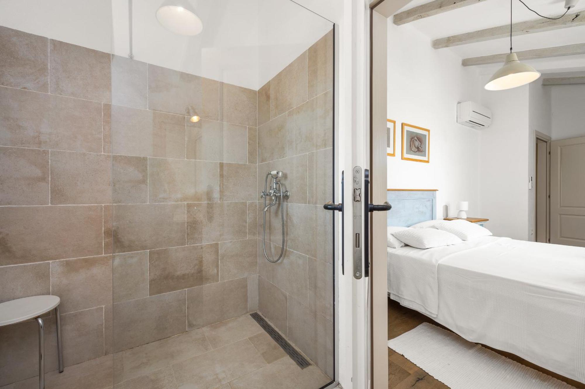 Luka In With Pool & Playground Only 600 Meter From The * Fazana
