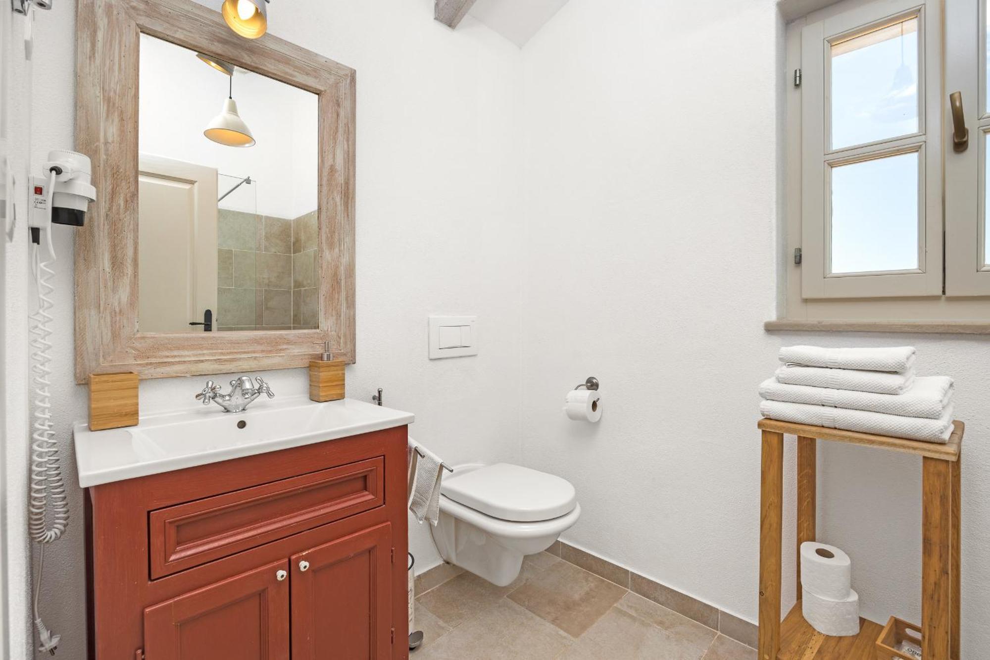 Luka In With Pool & Playground Only 600 Meter From The Villa Fazana