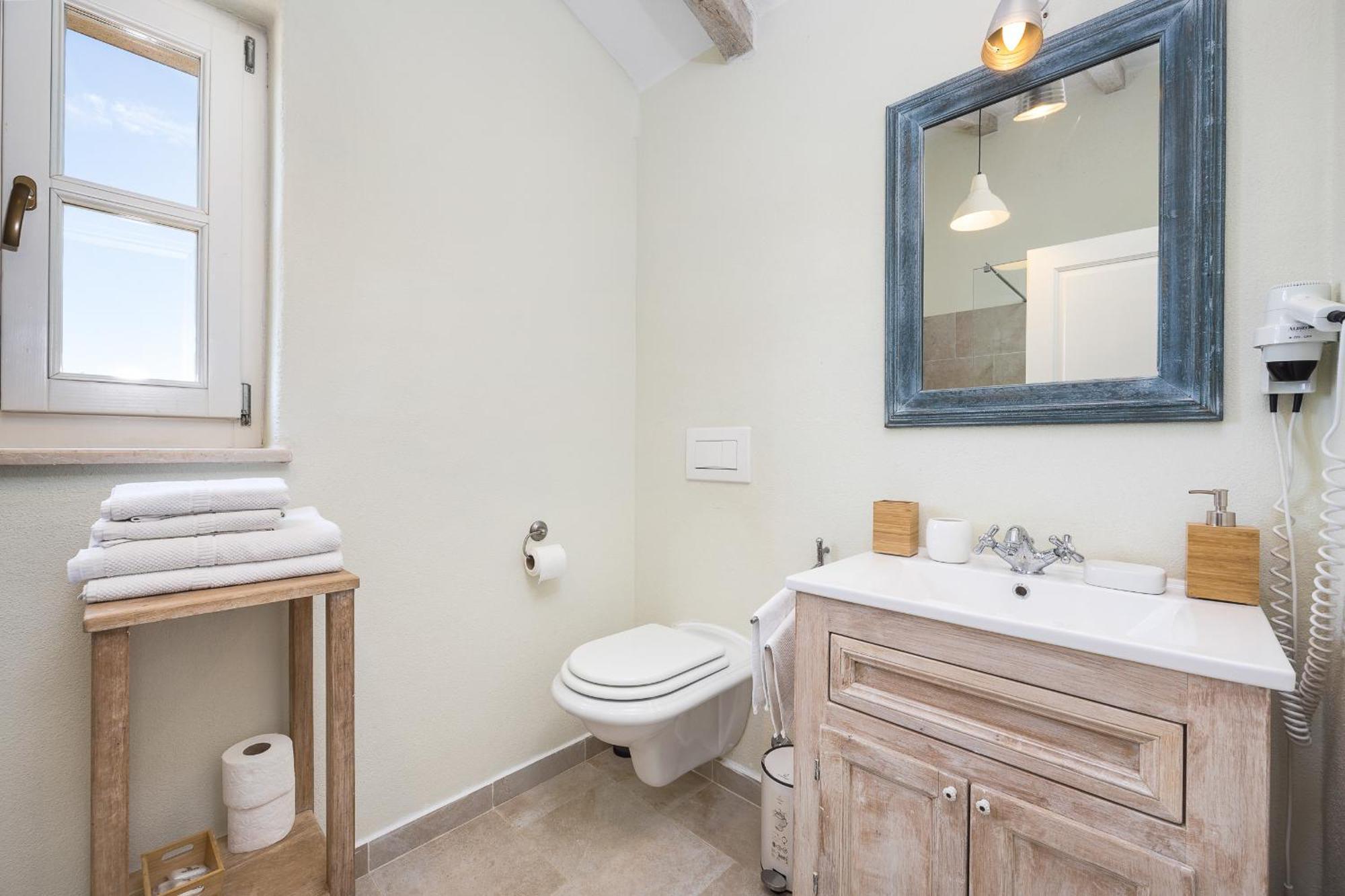 Luka In With Pool & Playground Only 600 Meter From The * Fazana
