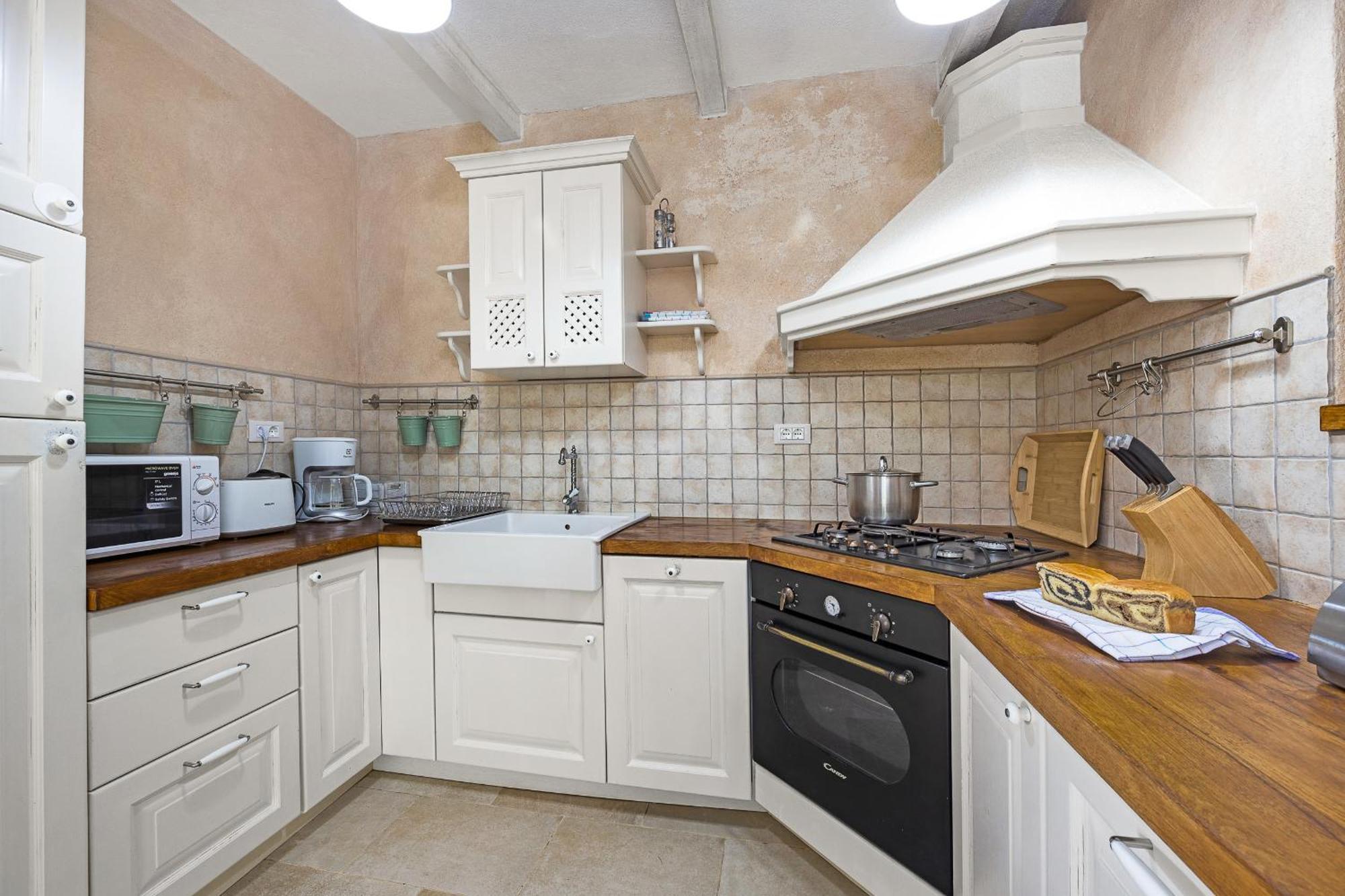 Luka In With Pool & Playground Only 600 Meter From The *
